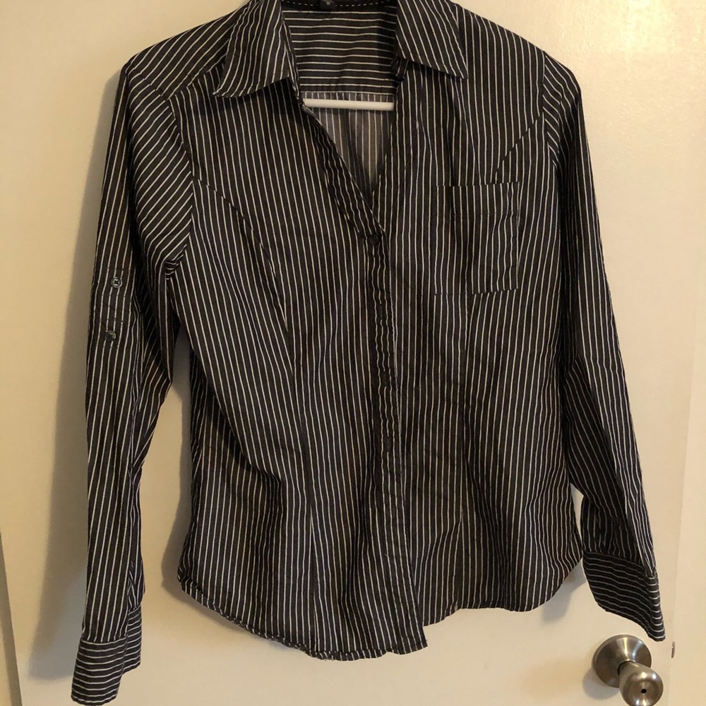 Express black and white top